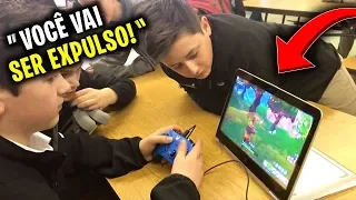 7 Garotos que Foram Pegos Jogando Fortnite Escondido na Escola!