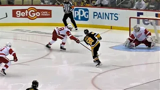 Jake Guentzel Pots His 2nd Goal of the Game to Draw the Penguins Even