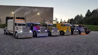 1:14 scale Peterbilt Trucks