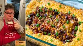 Chili and Cornbread Casserole John and Momma | Cornbread Chili Casserole !! It’s Delicious y’all😃👍🏻