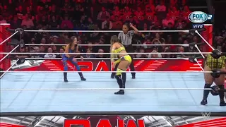 Chelsea Green & Piper Niven Vs Kayden Carter & Katana Chances - WWE Raw 21/08/2023 (En Español)