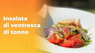 Insalatona estiva con Ventresca di tonno e cipolla rossa di Tropea