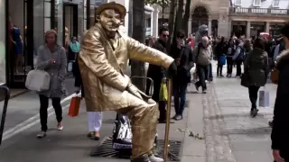 The Floating and Levitating Man.  TRICK REVEALED !!! London. Street Performer