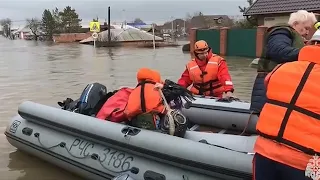 Mais de 100 mil evacuados no Cazaquistão e na Rússia por inundações | AFP