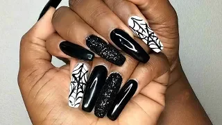 Spider Web Halloween Nail Art