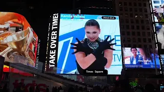 Камила Валиева - на главной площади Нью-Йорка, Times Square.