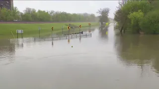 Heavy rains bring major flooding to northern suburbs