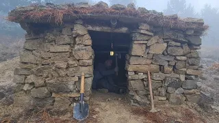 Stone House Built in Heavy Rain, Survival Skills, Dugout Shelter in 5 Days, Bushcraft