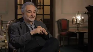 Jacques Attali, les peuples délaisserons la "démocratie" pour une dictature numérique.