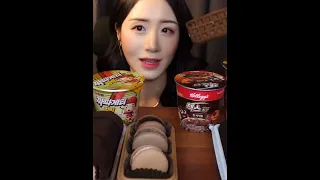 Korean convenience store MUKBANG🤤