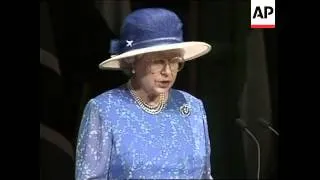 SOUTH AFRICA: QUEEN OPENS COMMONWEALTH SUMMIT