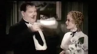 Stan Laurel & Oliver Hardy - Merry Christmas (Way Out West)