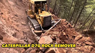 Caterpillar D7G Legendary Bulldozer Shreds Rocks ~ Kayaları Parçalıyan Dozer