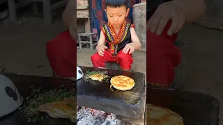 Chinese Burger fried egg lettuce