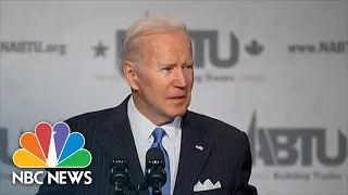 Biden Announces New Sanctions To Raise 'Economic Cost' of Russia's Invasion of Ukraine