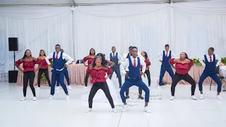 Muchati anotamba kupfura coach zimWeddings Baba Harare ft Zolasko - ndirikunakwa