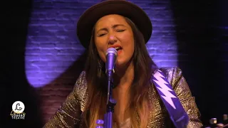 KT Tunstall - Lobero Theatre 2020 - 05 - Miniature Disasters