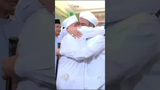 🔴KETAWADUAN HABIB R1ZI3Q KETIKA BERJUMPA DENGAN KOAI BESAR‼️#shorts #status #viral #trending