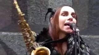 PJ Harvey - The Ministry Of Defence - Field Day 2016 - London