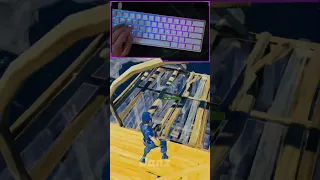 Outplayed 🧠 (GK61 Hand Cam) | #keyboard #fortnite