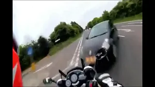 Motociclista graba su propia muerte; padres difunden video