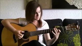 (JS Bach) Minuet In Fingerstyle - Gabriella Quevedo