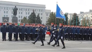 22 10 2016 вручение Знамени МЧС ЛНР