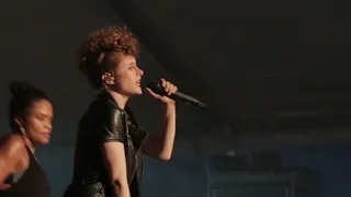 Kiesza at Rifflandia 2015: Hideaway