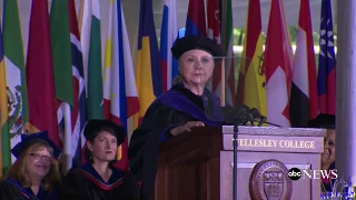 Hillary Clinton delivers Wellesley College commencement address at her alma mater