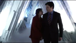 Smallville || Prophecy 10x20 (Clois) || Clark Takes Lois to the Fortress & She Gets His Powers [HD]