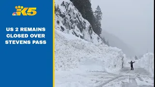 US 2 remains closed over Stevens Pass