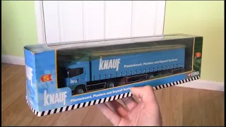 Opening The Corgi Superhauler Scania Cab With Curtainside Trailer In Knauf Livery