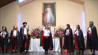 Padre Chucho. "iDespierta Madre,  que te traigo serenata!" con Kirius