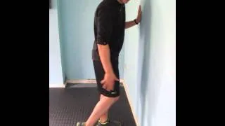 Knee to wall test