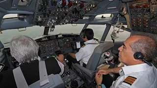 Boeing 727 complete cockpit landing footage (Iran Aseman Airlines)