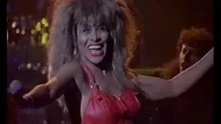 Tina Turner  Land of 1,000 dances Live