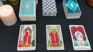 The Hierophant Tarot Card Meaning| The Hierophant in a Love Reading