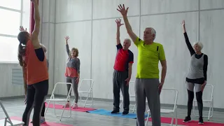 #Футаж старики делают упражнения ◄4K•HD► #Footage old people doing exercise