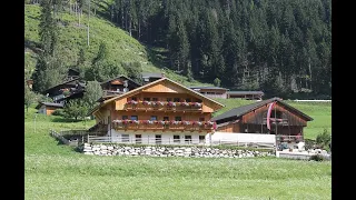 Urlaub auf dem Bauernhof in Südtirol - Roter Hahn: Huberhof in Innichen