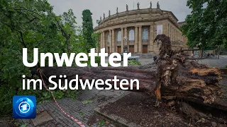 Sturmschäden und Überflutungen bei Unwetter in Süddeutschland