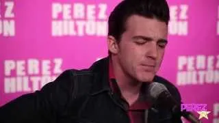 Drake Bell - "Makes Me Happy" (Acoustic Perez Hilton Performance)