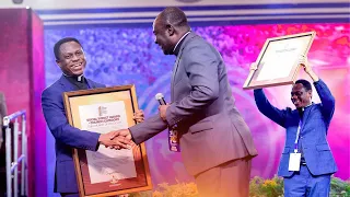 Apostle Eric Nyamekye Recognized for Receiving an Award at Extraordinary Council Meeting