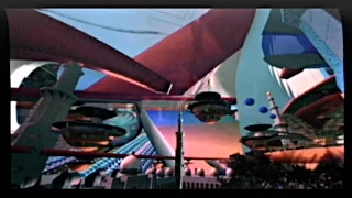 Vinyl Williams – Space Age Utopia (Official Video)
