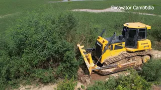 Amazing Bulldozer SHANTUI Clearing And Grubbing Before Dumping And Pushing Soil And Gravel Part 10