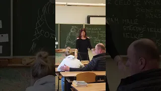 Урок 🧑‍🏫 ЧЕСЬКОЇ МОВИ 🇨🇿 безкоштовно.Вивчаємо частини тіла та обличчя з Веронікою.