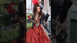 Making a Carnevale inspired dress to wear in Venice