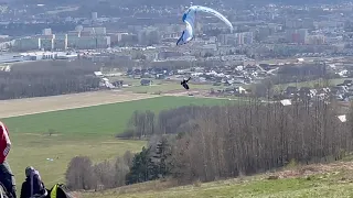 Paragliding. Collapse, crash.