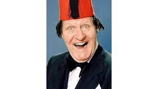 RIP Dead Legends: Tommy Cooper