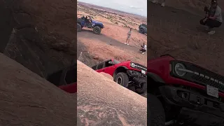 SUV Bronco Hits Side of Wall and Almost Flips Over While Driving Through Obstacle - 1452030