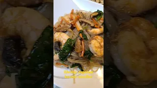 Shrimp Japchae Korean Noodles #japchae #koreanfoods #shrimp